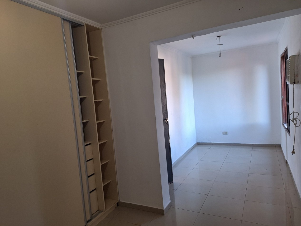 Duplex en B° San Cayetano en Excelente estado!!