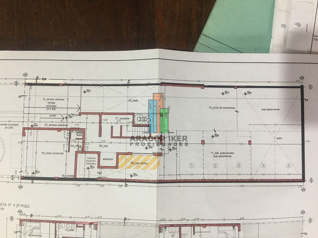 Excelente Inversion!! Vendo Terreno con proyecto de edificio aprobado! Araza 65