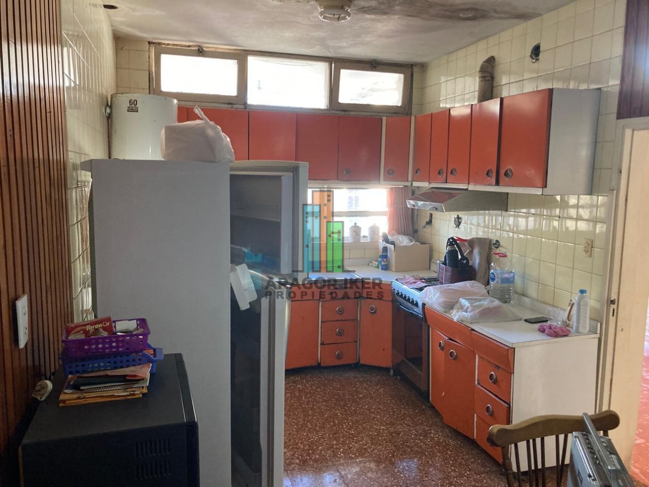 Saens Peña: Hermosa Casas en pleno centro!!