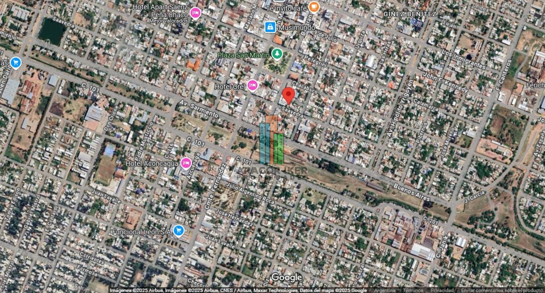 Saens Peña: Hermosa Casas en pleno centro!!