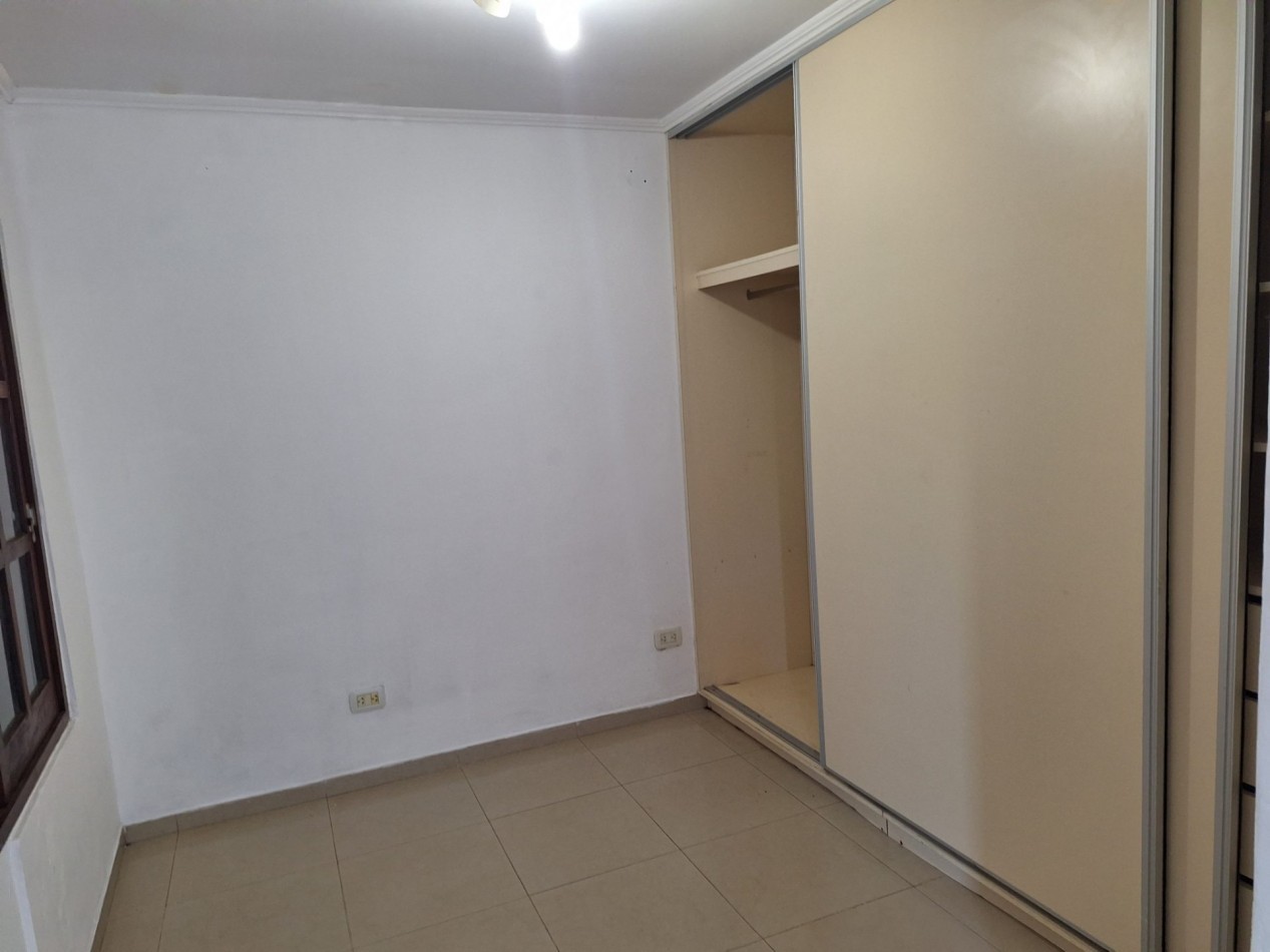 Duplex en B° San Cayetano en Excelente estado!!